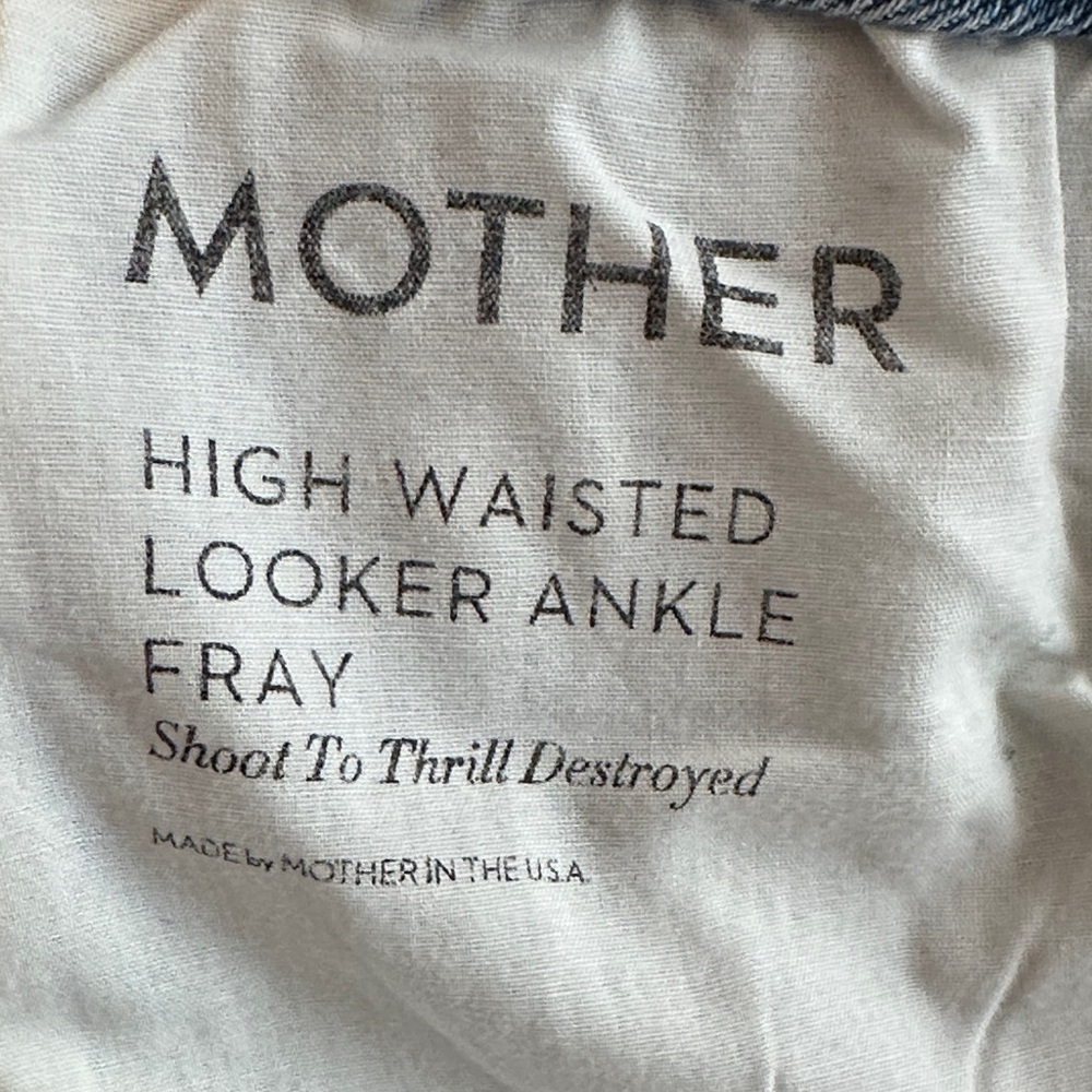 MOTHER High Waisted Looker Ankle Fray Jeans